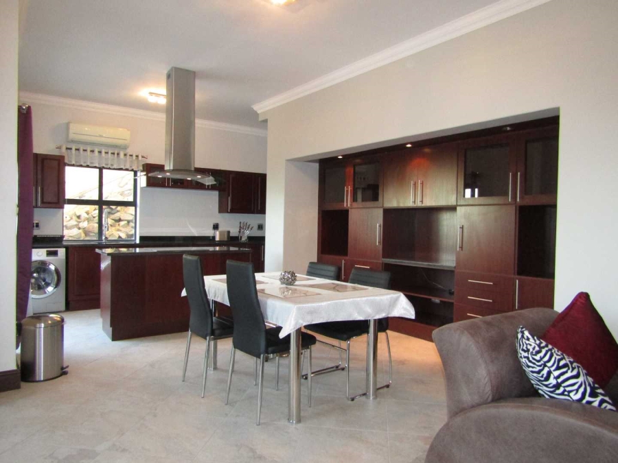 13 Bedroom Property for Sale in Plattekloof Western Cape